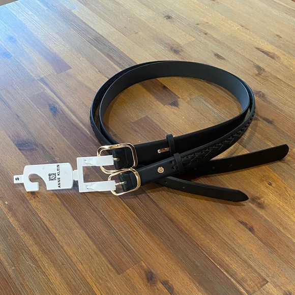 Anne Klein 2 Black Man Made Belt with Gold Accents. Sz Sm - Appx  38" long. NIP - Picture 1 of 5